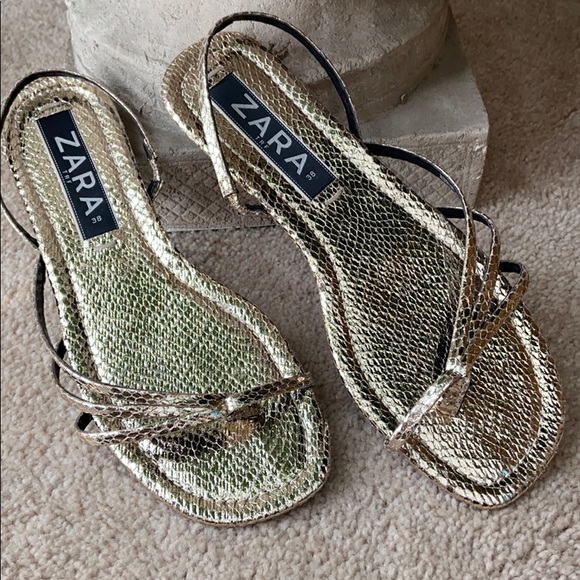 Zara gold metallic one toe sling back flat sandals